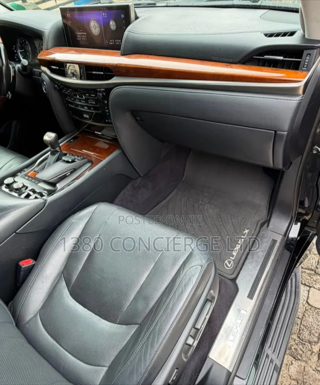 Lexus LX 2018 Black