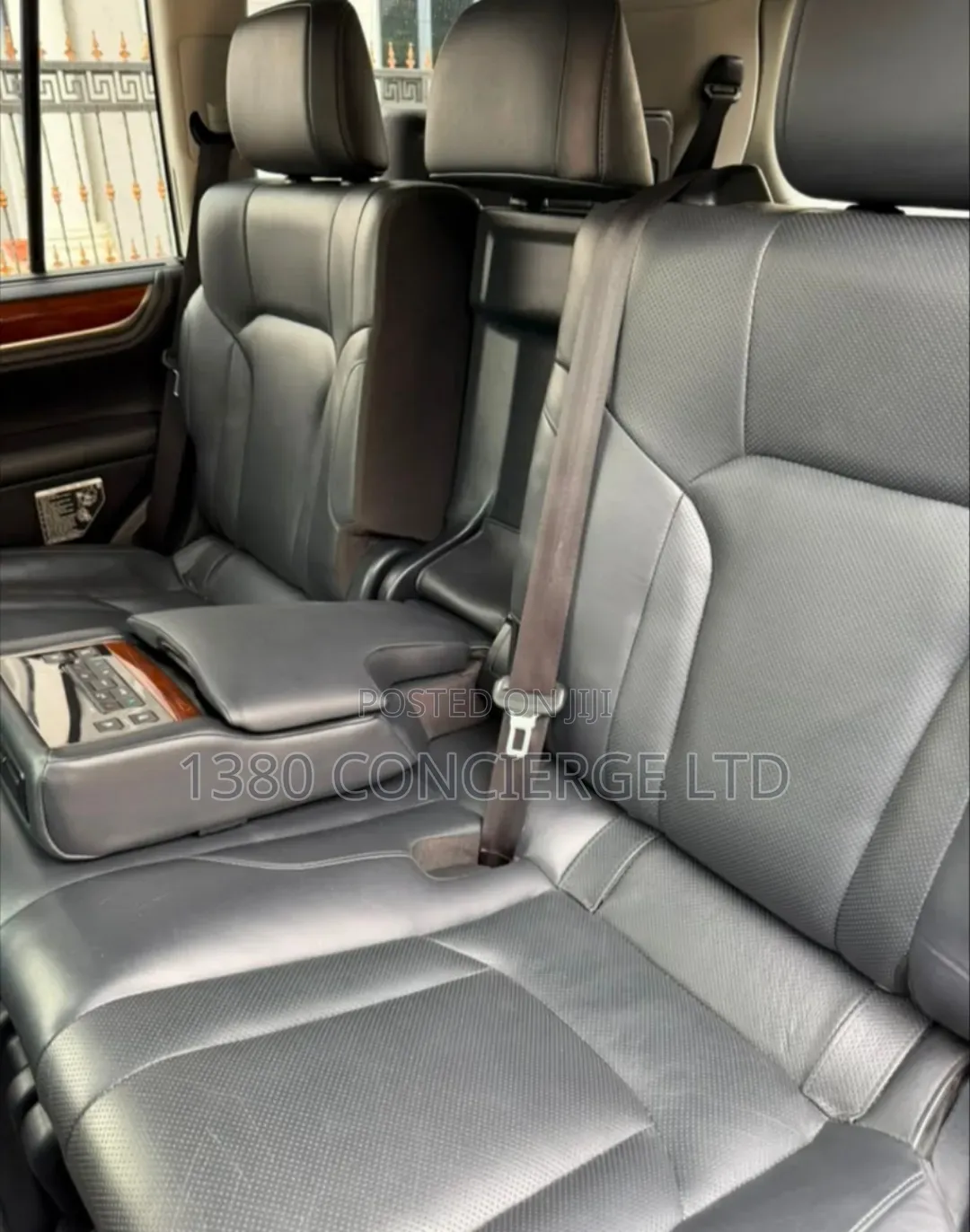 Lexus LX 2018 Black