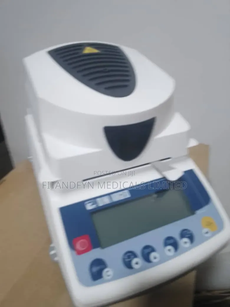 Moisture Analyzer