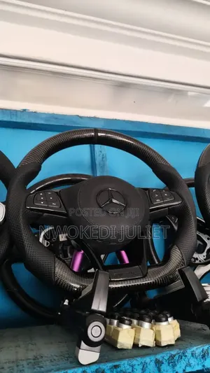 GLC300 2017 Follow Come AMG Steering Wheel