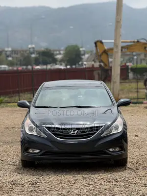Hyundai Sonata 2013 Black