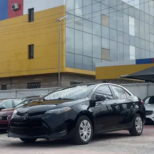 Toyota Camry 2017 Black