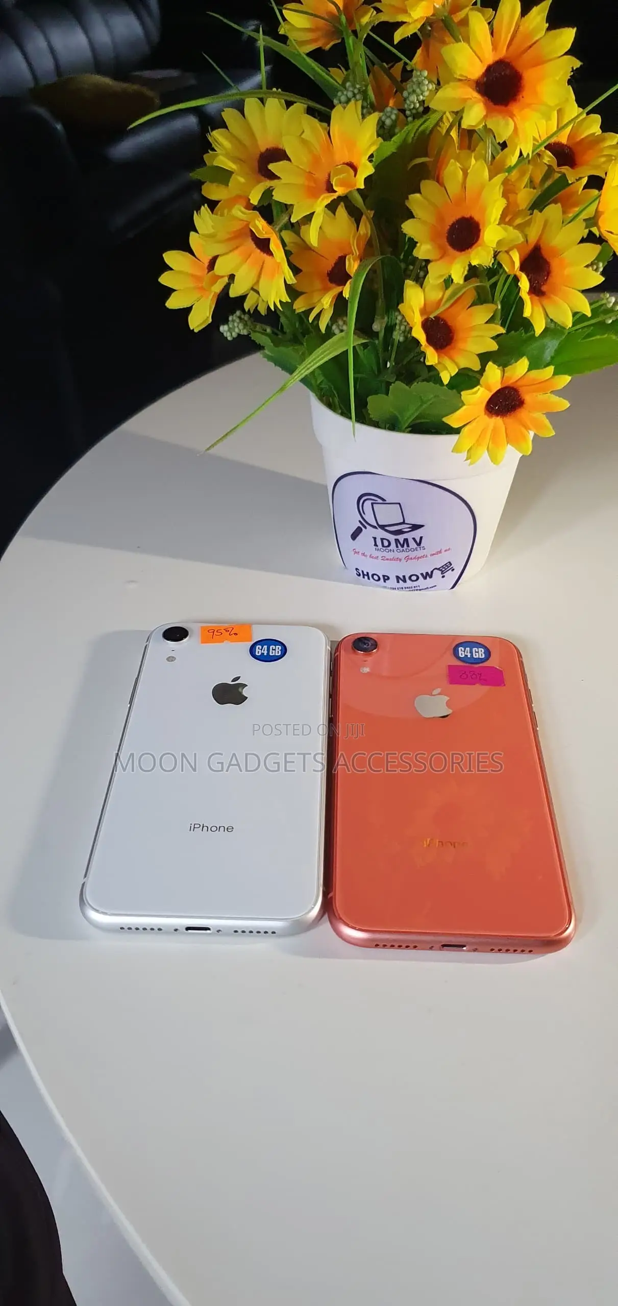 Apple iPhone XR 64 GB White