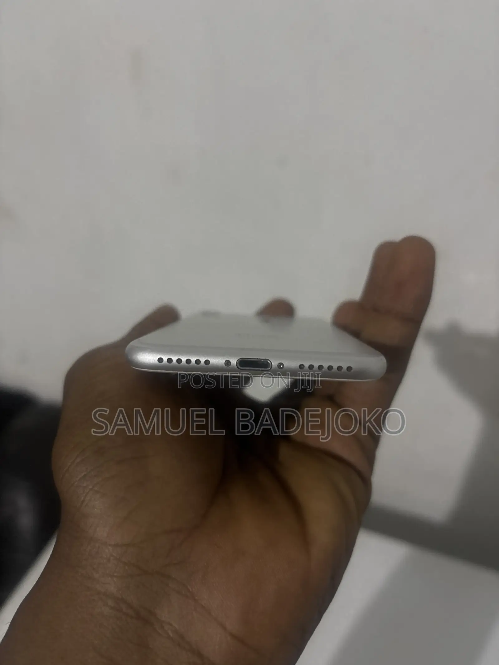 Apple iPhone 7 32 GB Silver