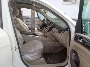 Mercedes-Benz M Class 2013 White