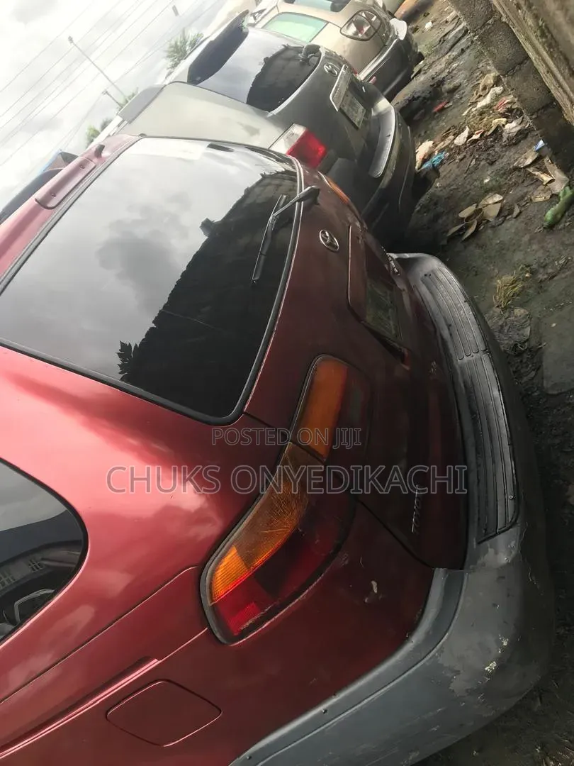 Toyota TownAce 2001 Red