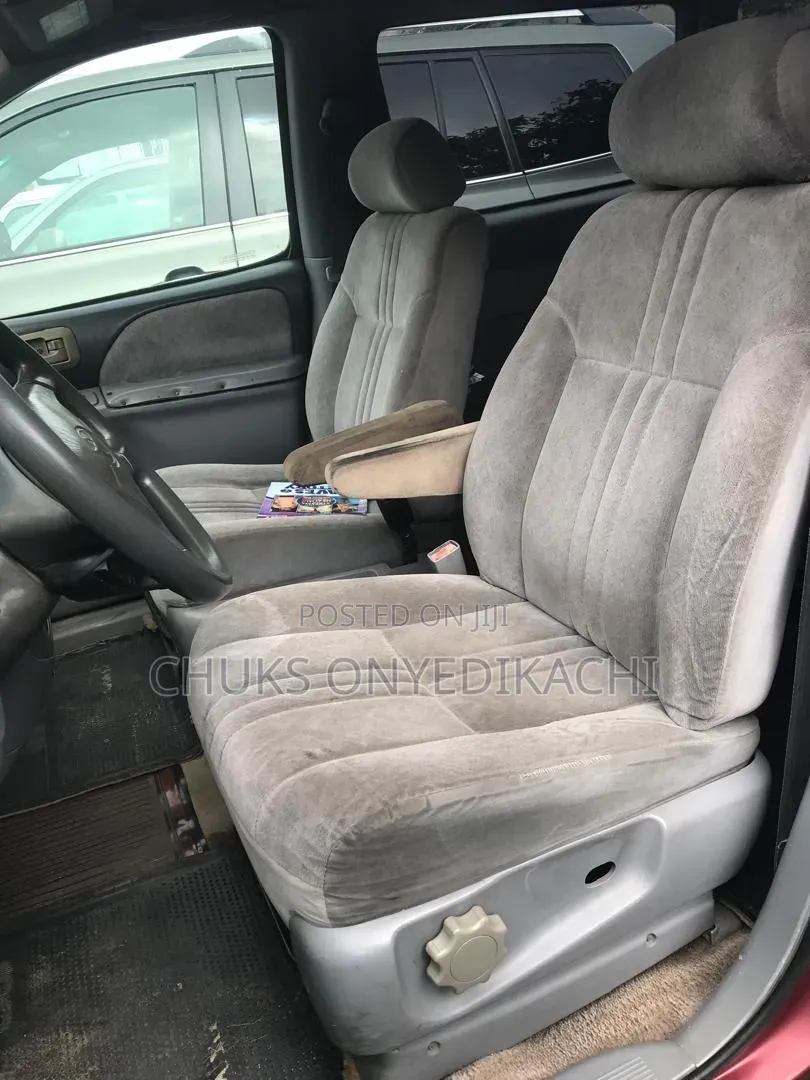Toyota TownAce 2001 Red