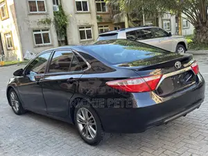 Toyota Camry SE 4dr Sedan (2.5L 4cyl 6A) 2017 Black