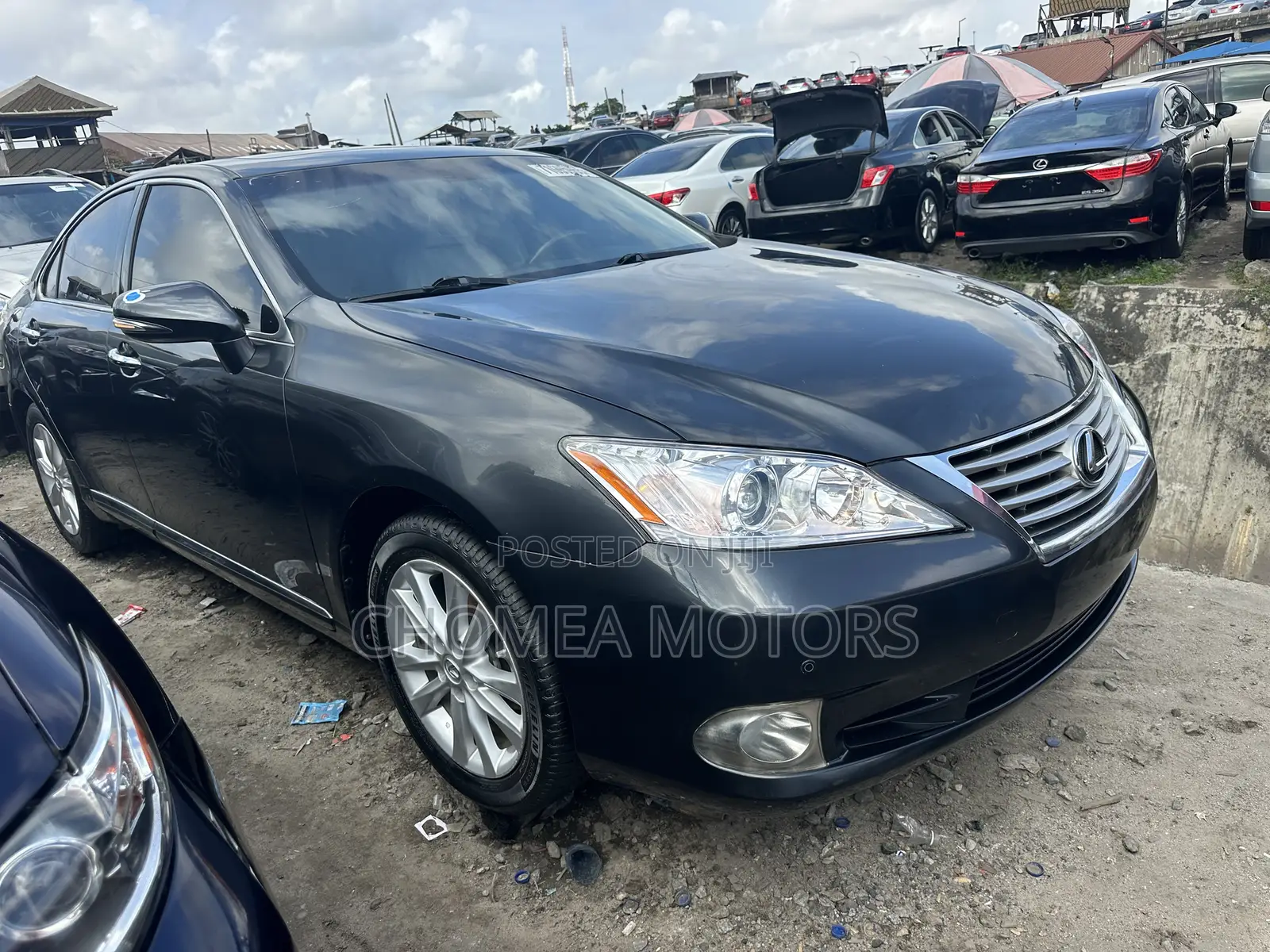 Lexus ES 2012 Gray