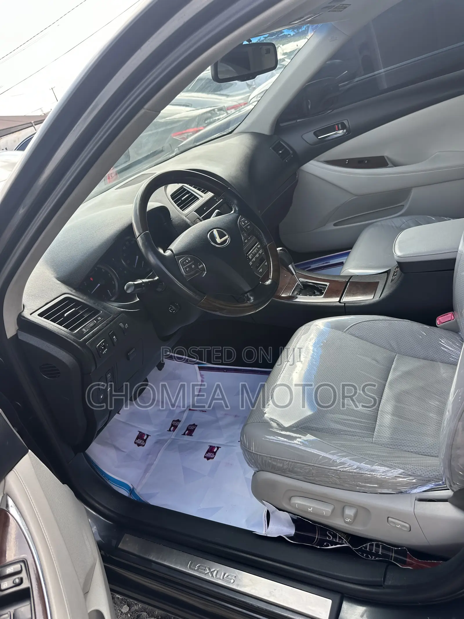 Lexus ES 2012 Gray