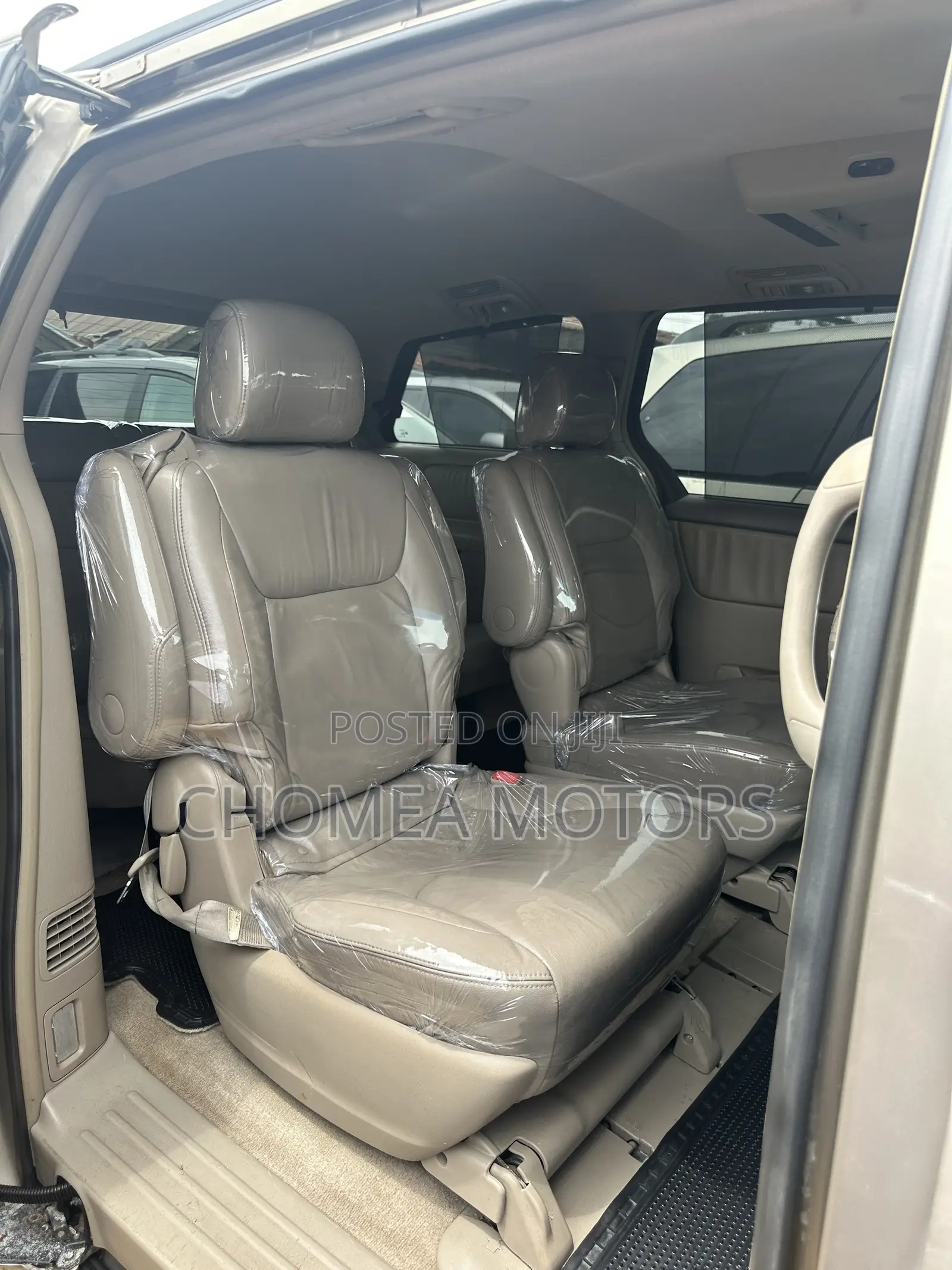 Toyota Sienna 2006 Gold