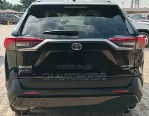 Toyota RAV4 Limited AWD 2020 Matt Black