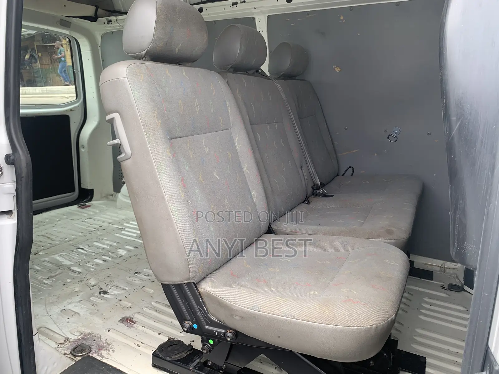 Volkswagen Transporter 2012 White