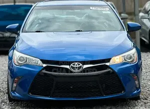Toyota Camry SE w/Special Edition Pkg (2.5L 4cyl 6A) 2016 Blue