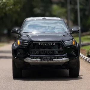 New Toyota Hilux 2026 Black