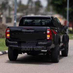 New Toyota Hilux 2026 Black