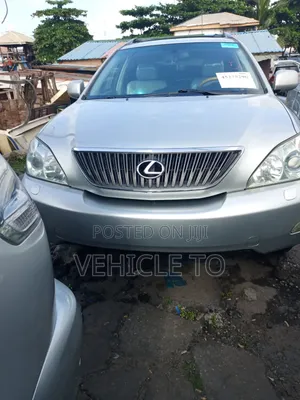 Toyota Lexcen 2005 Silver