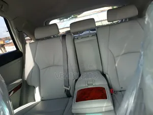 Toyota Lexcen 2005 Silver