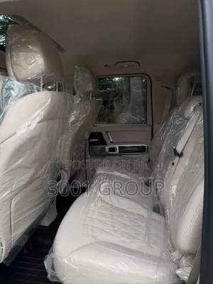 Mercedes-Benz G-Class 2019 White
