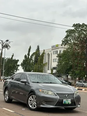 Lexus ES 2014 Gray