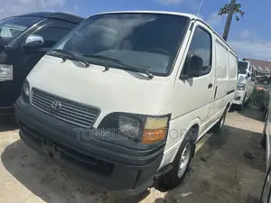 Toyota HiAce 1999 White