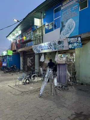 Furnished 4bdrm Apartment in Femi Auto Car, Alimosho for sale