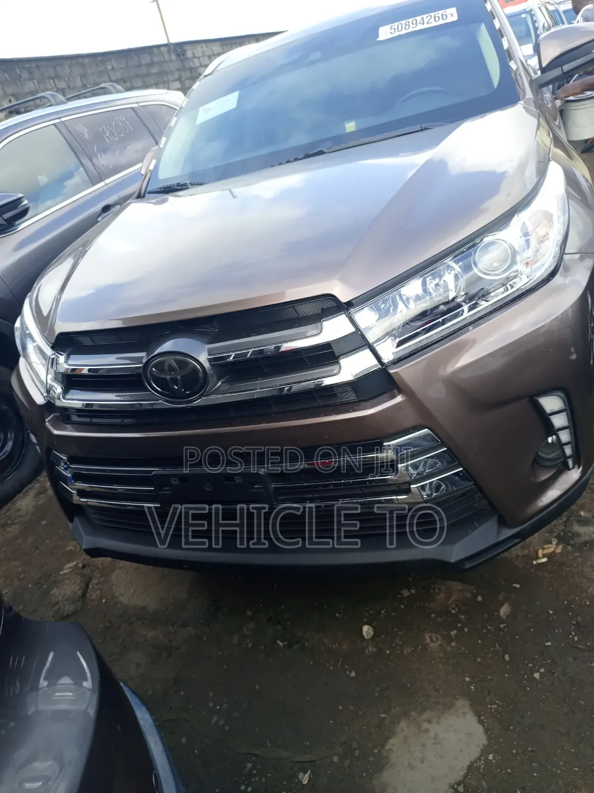 Toyota Highlander 2017 Brown