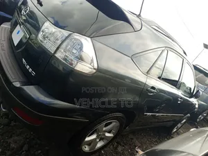 Toyota Lexcen 2005 Black