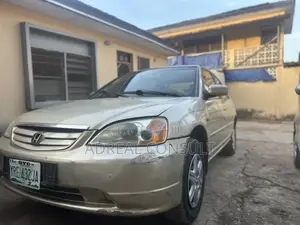 Honda Civic 1.4i LS 2004 Gold