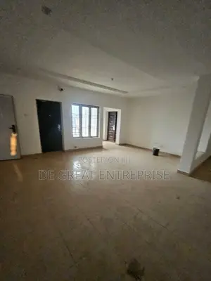 3bdrm Block of Flats in Private, Kaura for rent