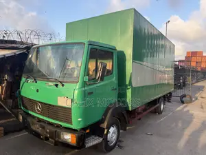 Foreign Used Mercedes Benz 814 Model 6 Tyres.