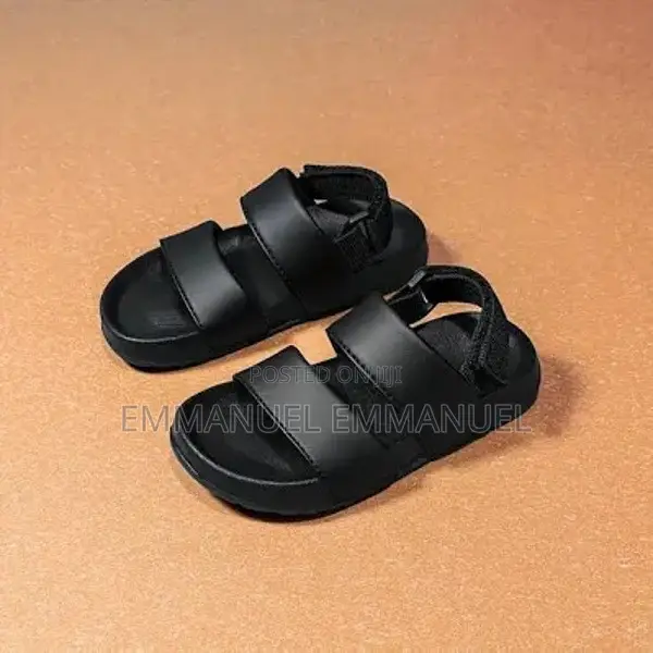 Emmanuel Wears