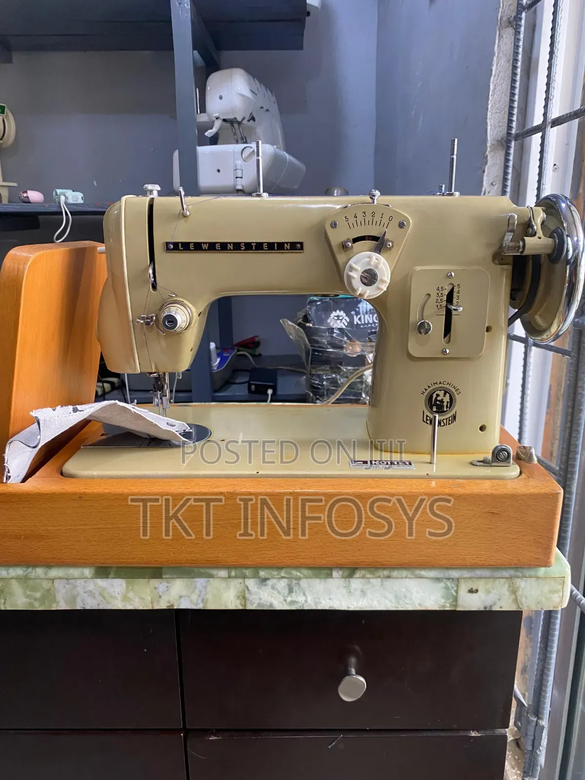Heavy-Duty Electric and Manual Machine