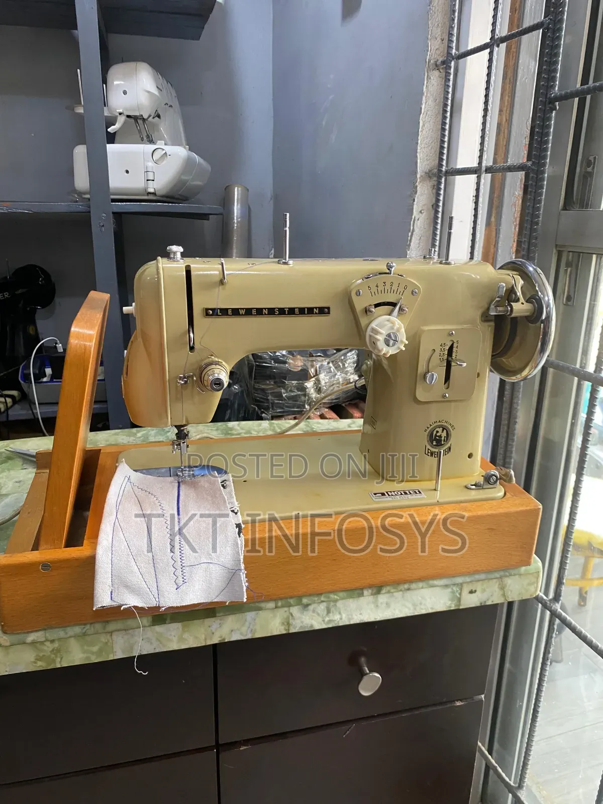 Heavy-Duty Electric and Manual Machine