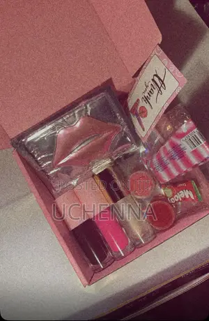 Lipgloss and Lip Care Product