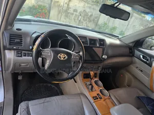 Toyota Highlander 2009 Silver