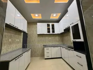 Modern Luxury Kitchen Cabinet Design