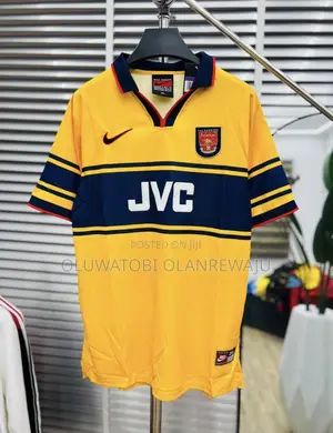 Arsenal JVC Retro
