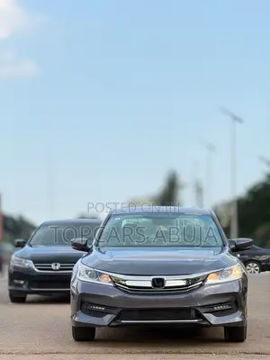 Honda Accord LX 4dr Sedan FWD (2.4L 4cyl 2A) 2016 Gray