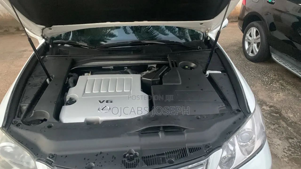 Lexus ES 350 2011 White