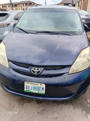 Toyota Sienna 2006 Blue
