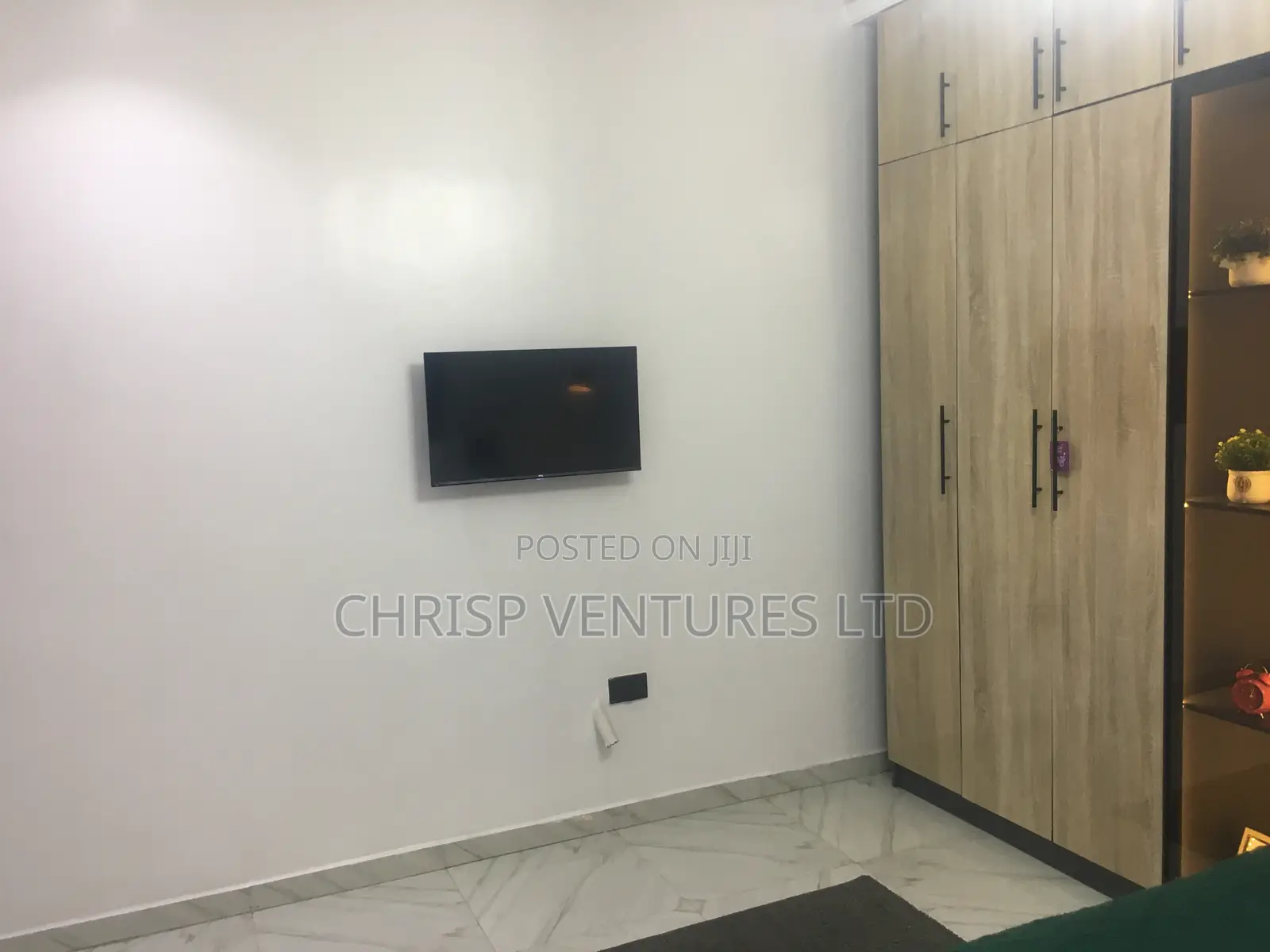 Fully Furnished 3bedrooms Flat