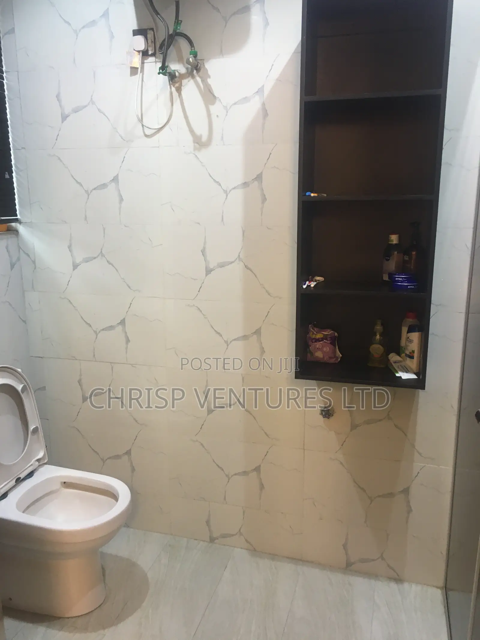 Fully Furnished 3bedrooms Flat