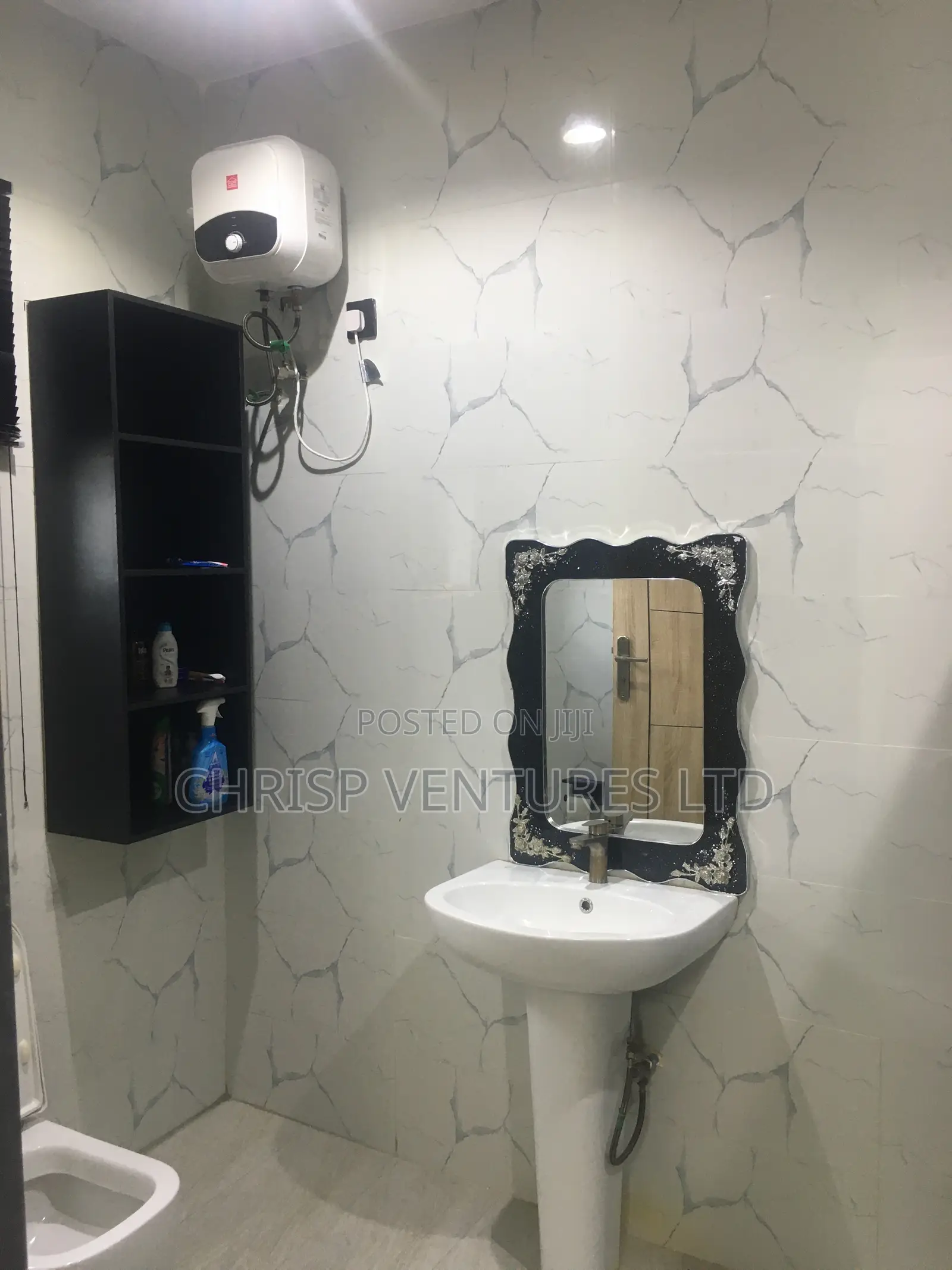 Fully Furnished 3bedrooms Flat