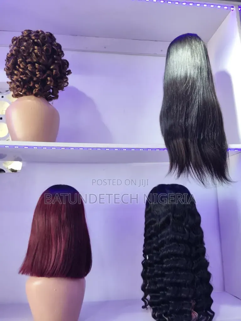 Omotola Curl