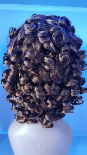 Omotola Curl
