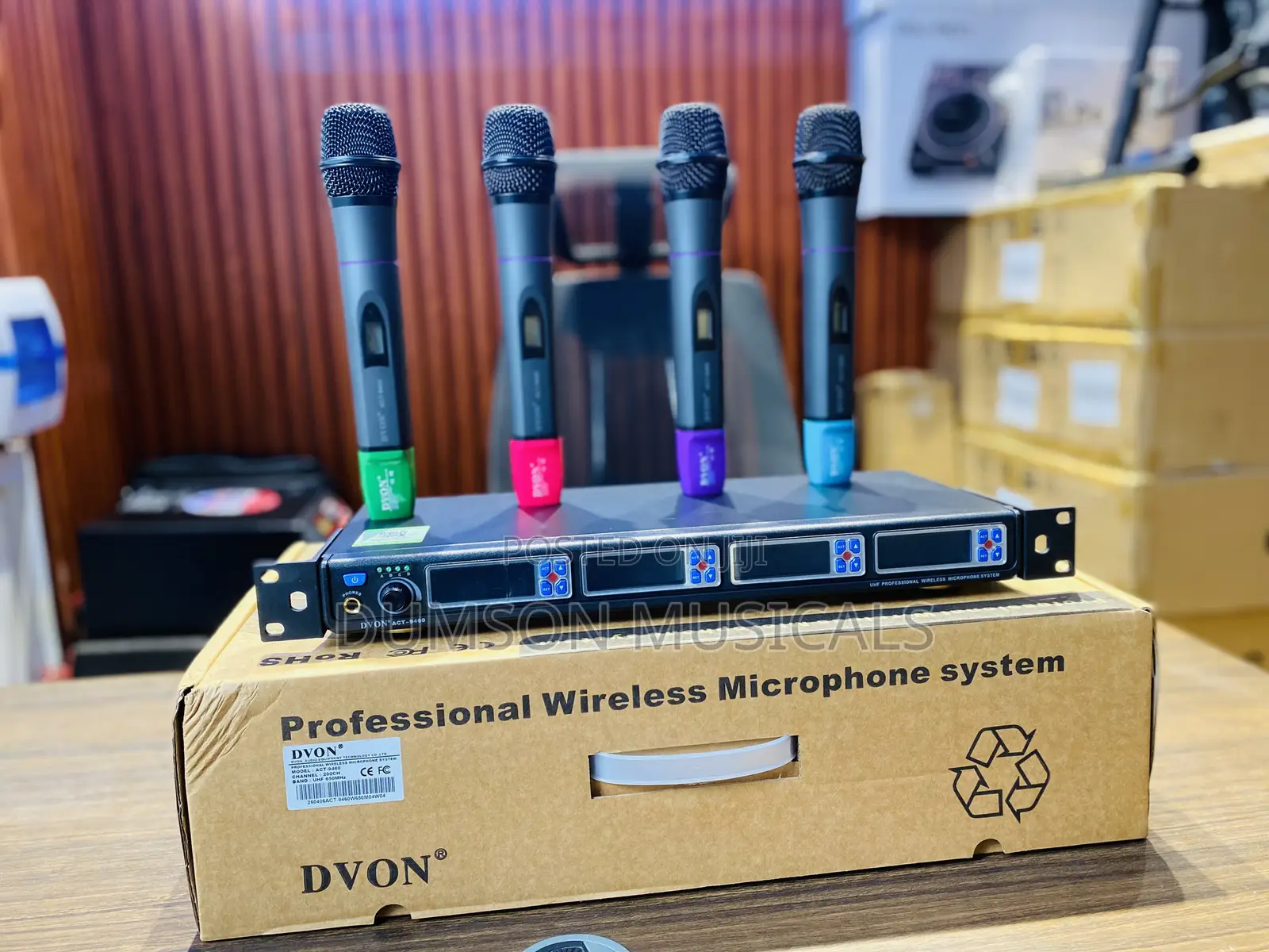 Devon 4in1 Professional Wireless Microphone System UHF