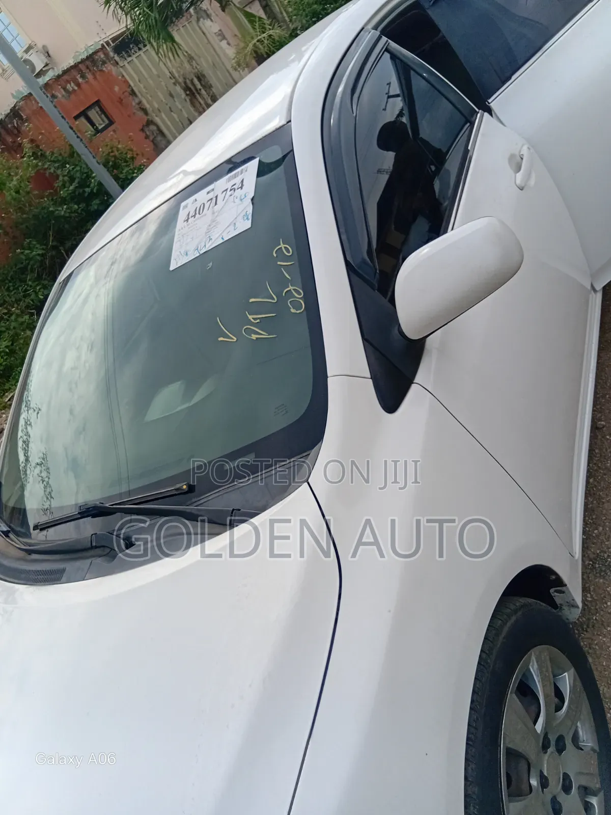Toyota Corolla 2013 White