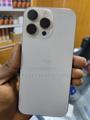 Apple iPhone 16 Pro Max 1 TB Gold