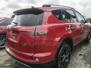 Toyota RAV4 2017 Red
